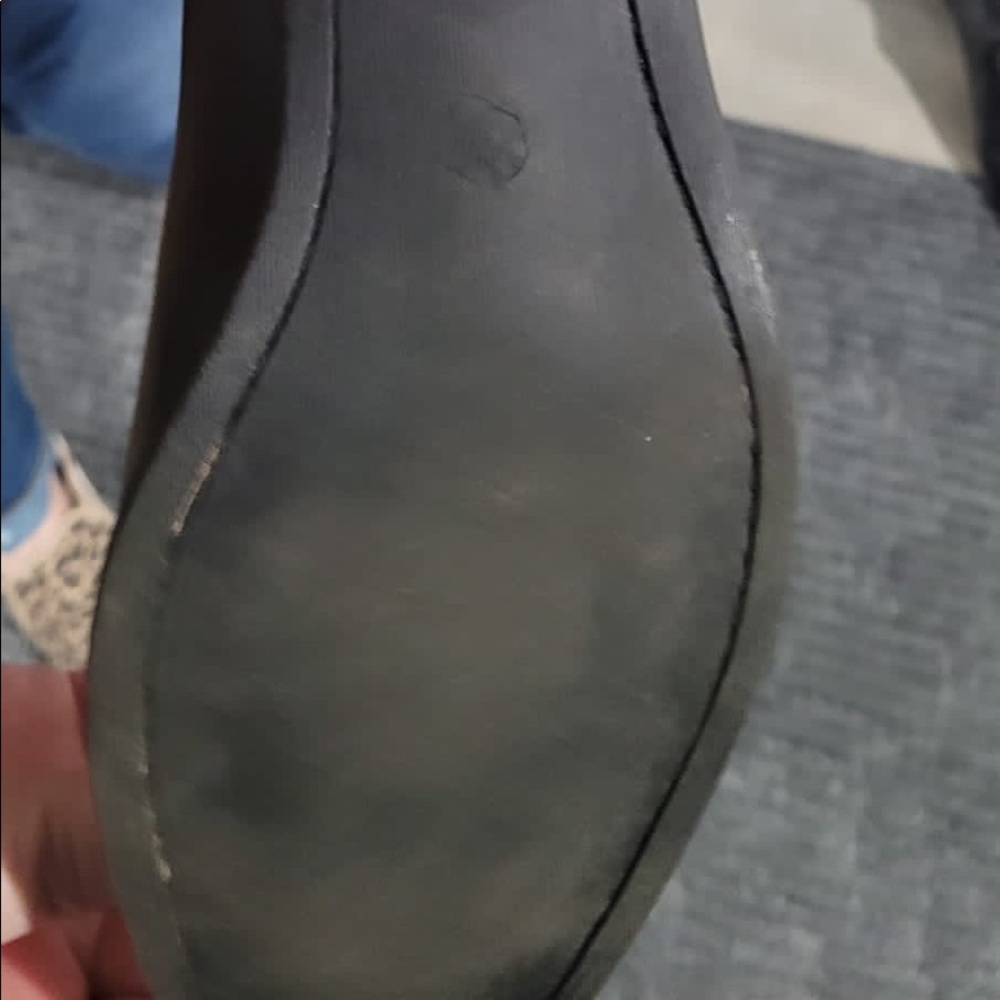 boots - Picture 2 of 4